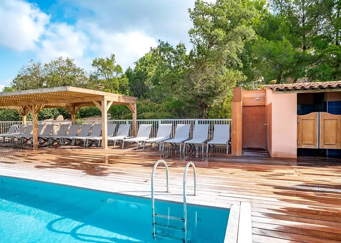 Les Hameaux De Santa Giulia リゾート 3*