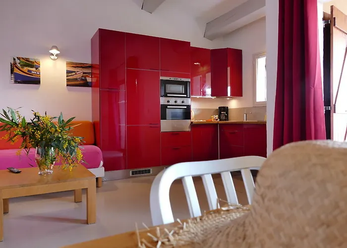 Les Hameaux De Santa Giulia リゾート 3*